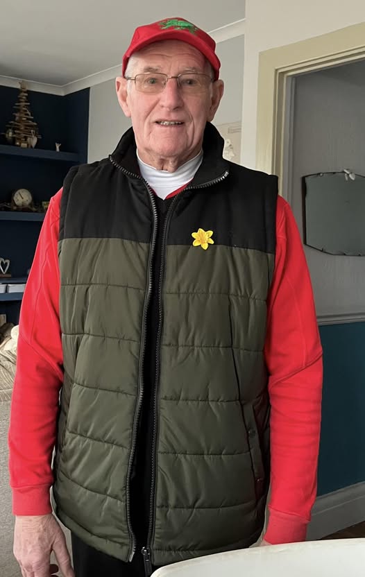 Thomas Eurof Davies Swansea, UK Obituary, Death